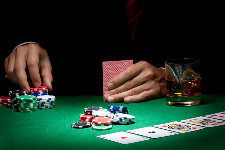 Jogar Poker ao vivo